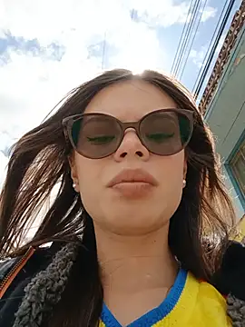 Snapshot of Violeta_12- chatting on 06-27-26, 05:52 Violeta 12- online show from 06-27-26, 05:52
