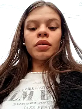 Violeta 12- online show from 03-20-25, 05:25