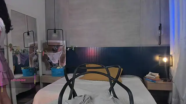  julietta online show from 07-16-26, 12:46
