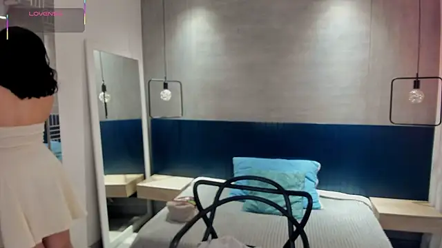  julietta online show from 10-02-25, 12:41