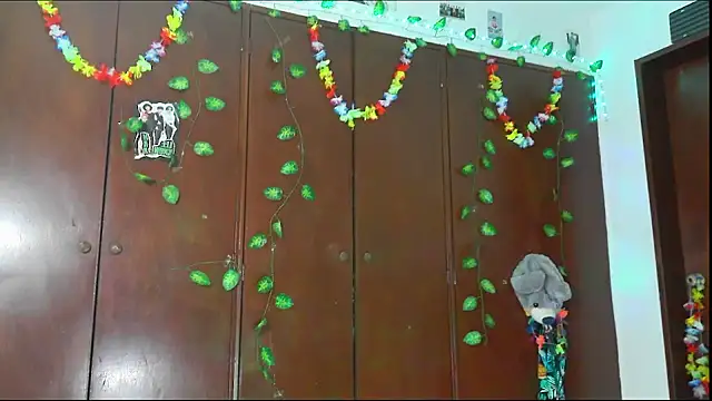  jessica rabbit online show from 04-13-26, 07:29