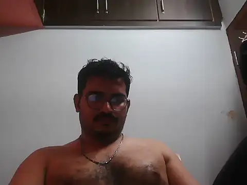 naughtymike0007 online show from 04-05-26, 04:13