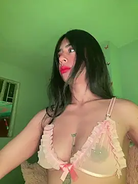 Snapshot of CieloTaylor chatting on 02-02-25, 01:23 CieloTaylor online show from 02-02-25, 01:23