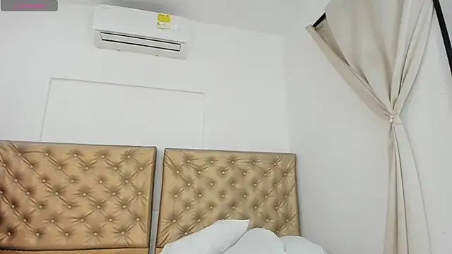 Alessiiaa  online show from 11-04-25, 07:50