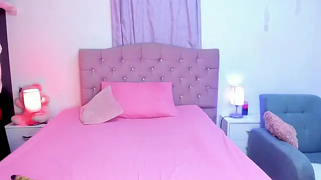 Latinabombsheell online show from 02-07-26, 06:10