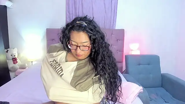 Latinabombsheell online show from 07-24-26, 04:19