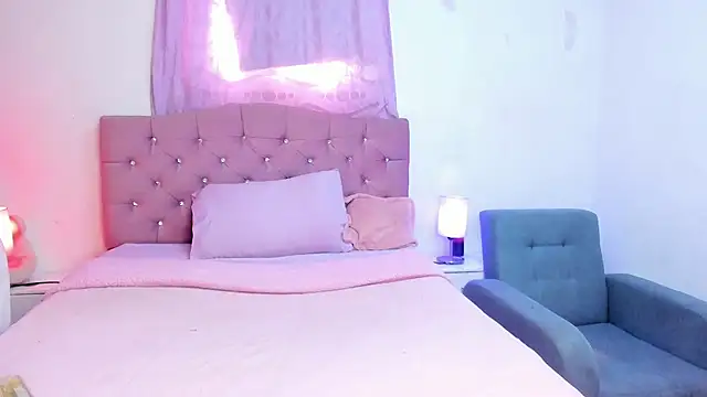 Latinabombsheell online show from 02-12-26, 07:02