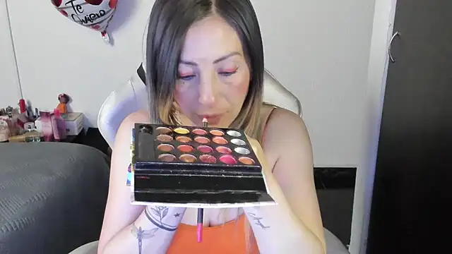 Andreina Suann online show from 09-17-25, 11:34