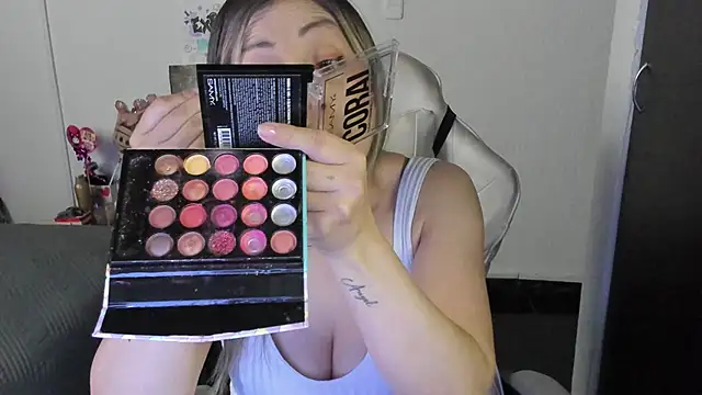 Andreina Suann online show from 02-07-26, 11:07