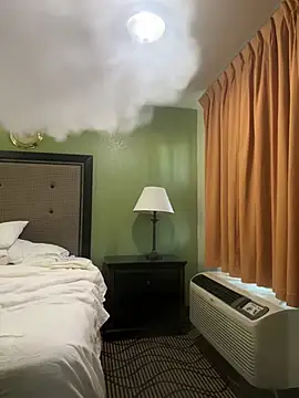 Gin4Cole online show from 01-30-25, 04:24