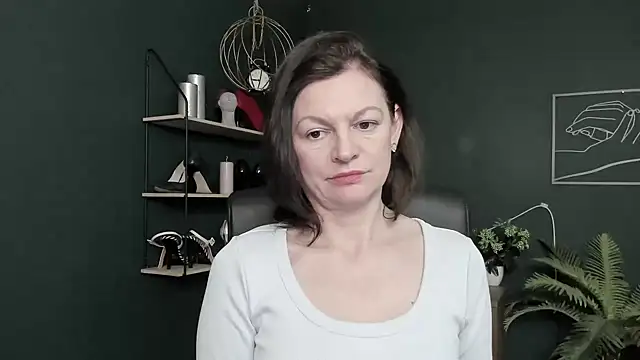 VivianWILD online show from 03-19-26, 07:19