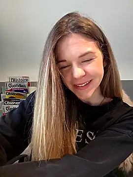 lucie mehott online show from 12-04-25, 08:35