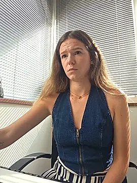 lucie mehott online show from 06-30-26, 08:14