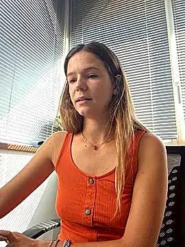 lucie mehott online show from 07-29-26, 08:46