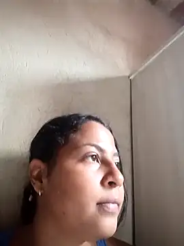 Giselabrunette25 online show from 03-06-26, 03:18