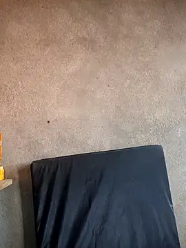 Giselabrunette25 online show from 11-17-25, 09:19