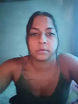 Giselabrunette25 online show from 06-24-26, 04:05