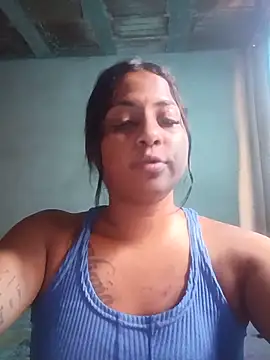 Giselabrunette25 online show from 06-17-26, 05:34