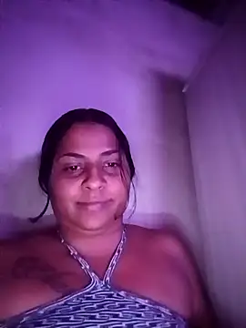 Giselabrunette25 online show from 02-02-26, 01:48