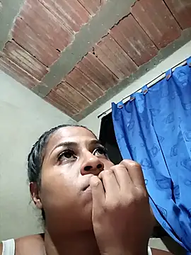 Giselabrunette25 online show from 09-27-25, 12:28