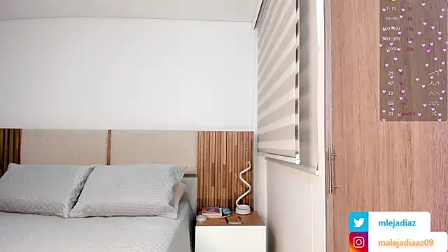 MalejaDiaz  online show from 09-27-25, 05:41