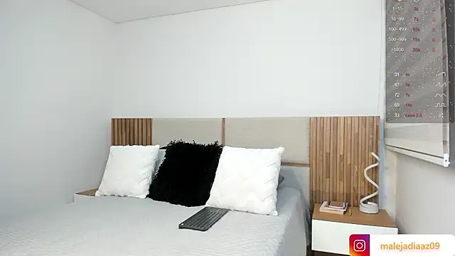 MalejaDiaz  online show from 02-02-26, 08:30