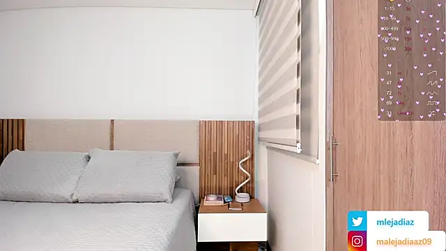 MalejaDiaz  online show from 09-19-25, 05:06