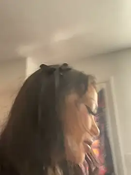 yummyrina online show from 05-16-26, 04:39
