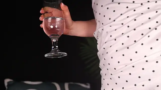 Snapshot of AnnittaStar chatting on 04-07-26, 03:52 AnnittaStar online show from 04-07-26, 03:52