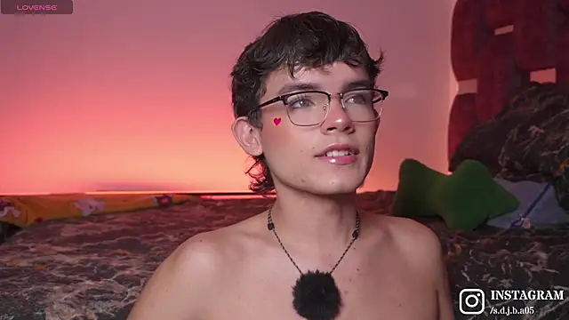 Angelo 018 online show from 11-20-25, 05:41