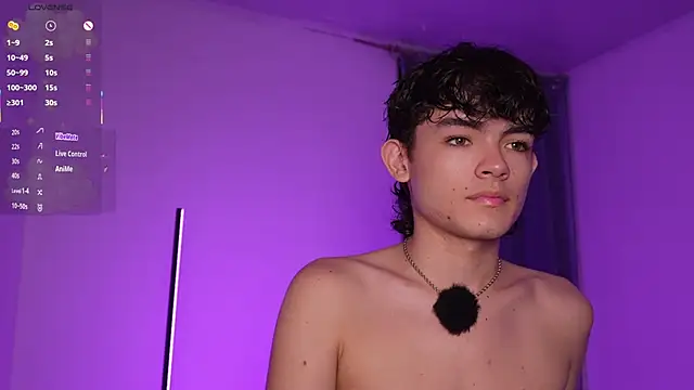 Angelo 018 online show from 04-13-26, 02:48