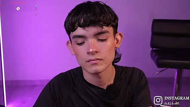 Angelo 018 online show from 03-09-26, 04:16