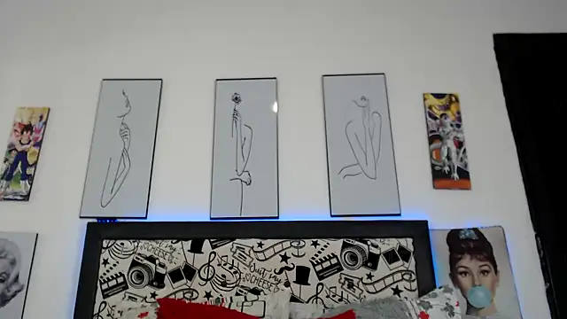 Rihana14 online show from 05-21-26, 10:29