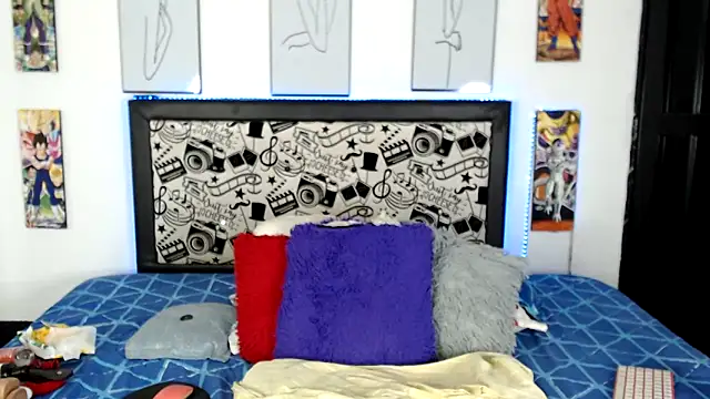 Rihana14 online show from 02-22-26, 09:05