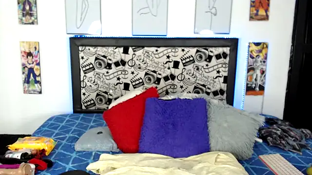 Rihana14 online show from 02-23-26, 10:10