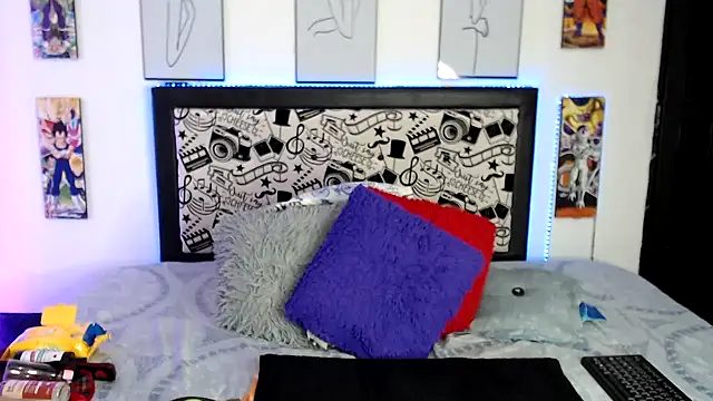 Rihana14 online show from 11-25-25, 09:26