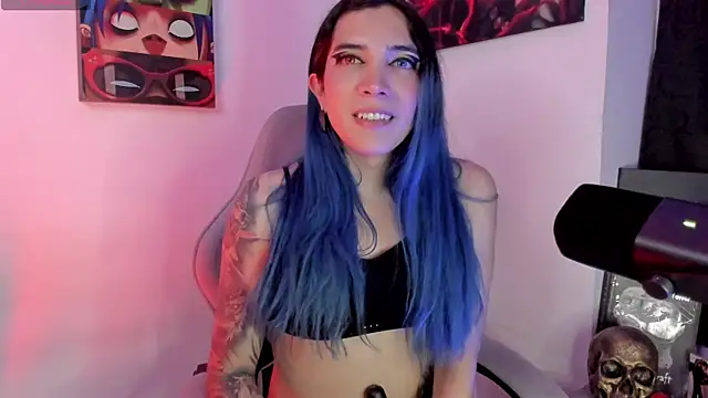 sofi pretty uwu- online show from 07-04-26, 04:08