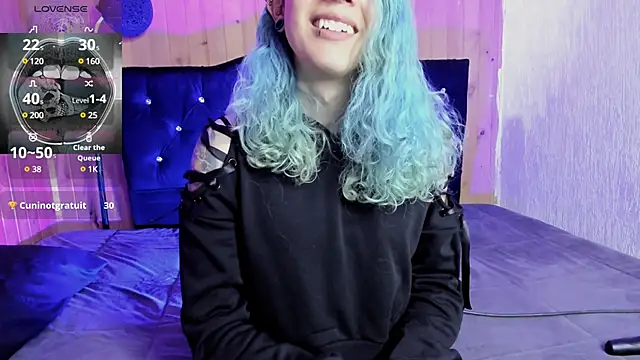 Snapshot of sofi_pretty_uwu- chatting on 12-04-24, 09:01 sofi pretty uwu- online show from 12-04-24, 09:01