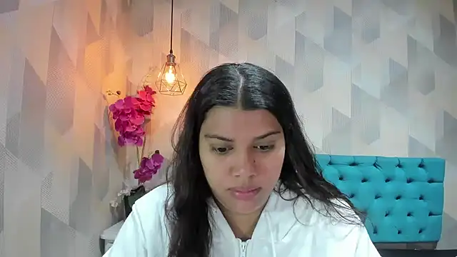 LindaBreeS online show from 06-01-26, 01:44
