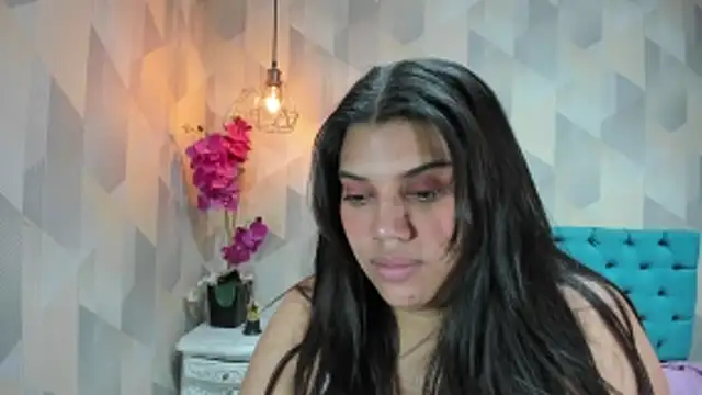 LindaBreeS online show from 05-31-26, 03:45