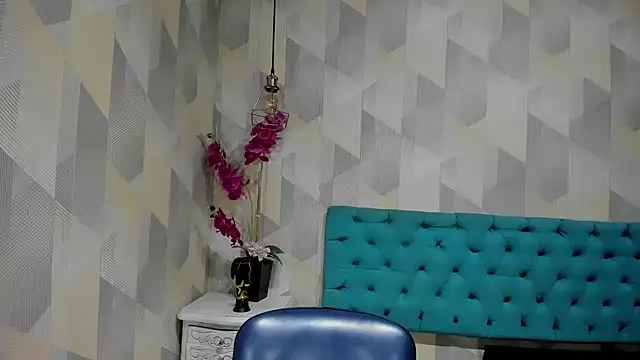 LindaBreeS online show from 11-09-25, 12:31