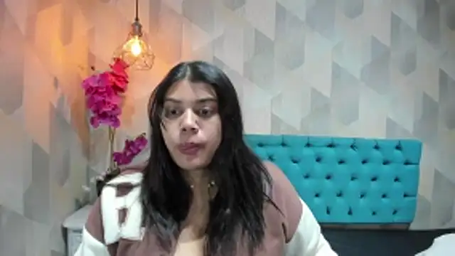 LindaBreeS online show from 03-08-26, 03:04