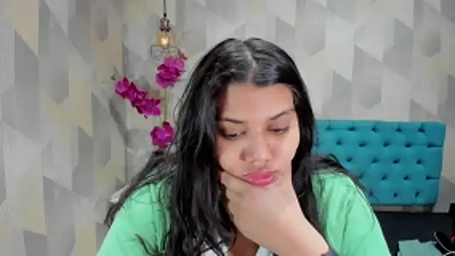 LindaBreeS online show from 10-24-25, 03:11