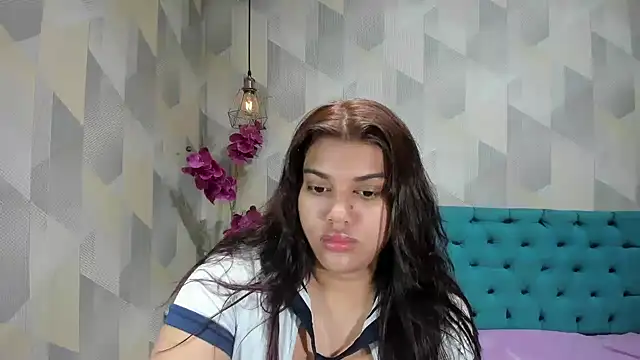 LindaBreeS online show from 09-18-25, 12:41