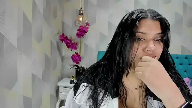 LindaBreeS online show from 10-07-25, 12:50