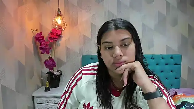 LindaBreeS online show from 03-29-26, 01:57