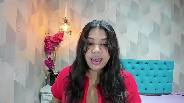LindaBreeS online show from 05-23-26, 01:32