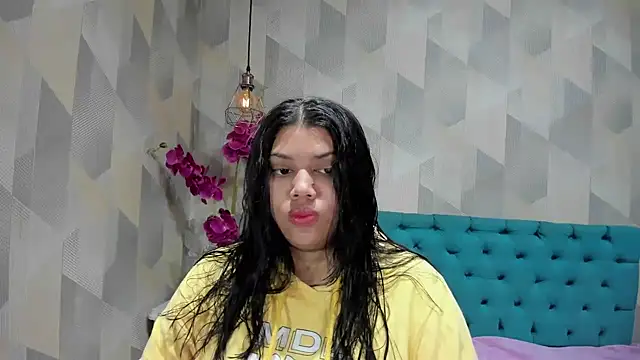 LindaBreeS online show from 10-13-25, 01:02