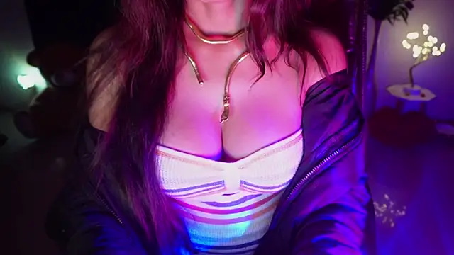 littledevil4511 online show from 12-18-24, 12:18