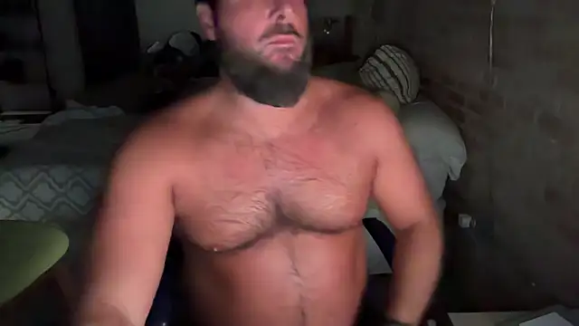 Snapshot of Barebackheat chatting on 07-14-26, 03:55 Barebackheat online show from 07-14-26, 03:55